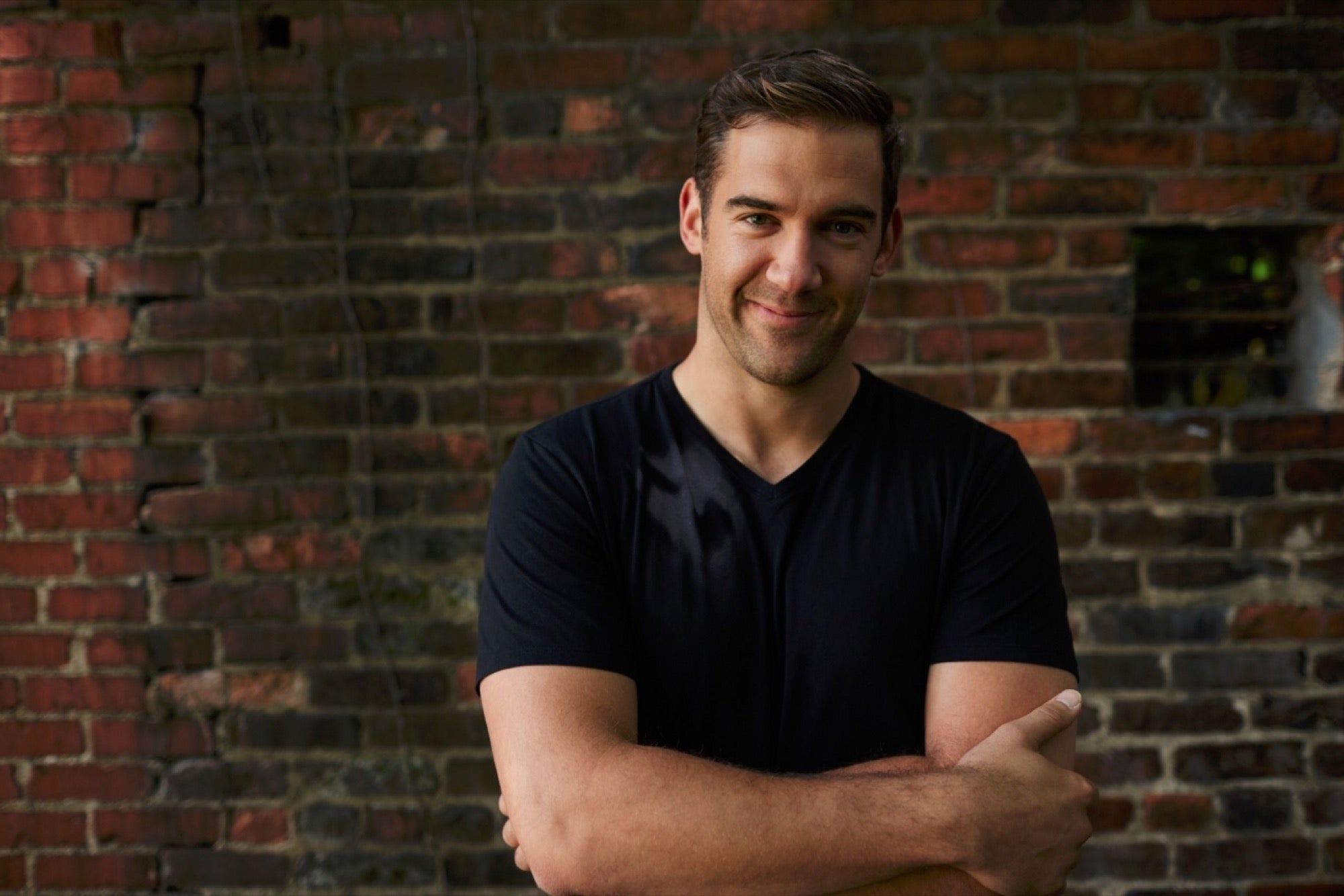 20160718163709-Lewishowes