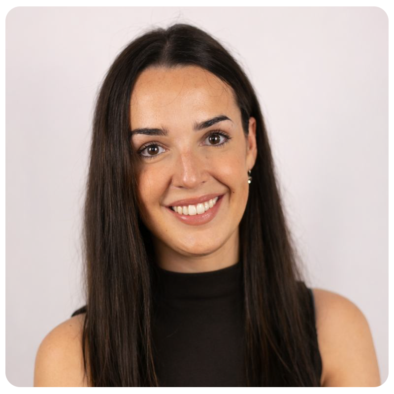 Olivia-Headshot
